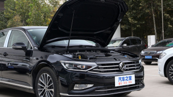 VW Magotan Deluxe 380TSI DSG